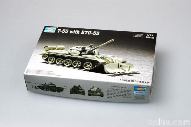 Maketa tank Russian T-55 With Btu-55 Oklopnjak 1:72 1/72