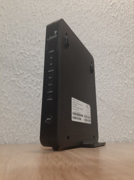 Modem UBEE EVW32C COAX