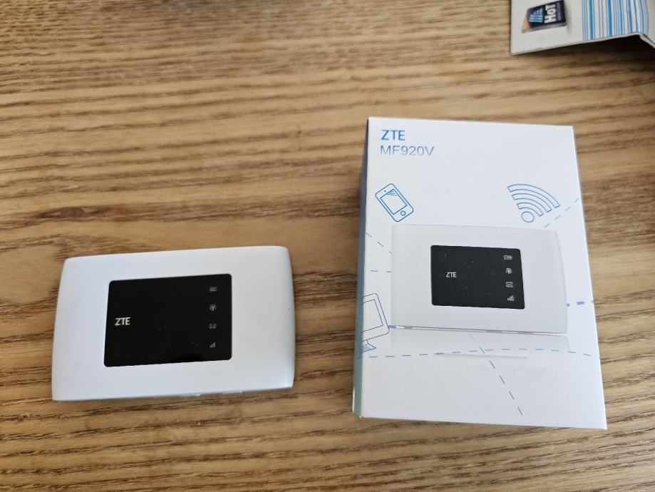 Prenosni mobilni modem router ZTE MF920V (v originalu iz WiFi2GO Hofer