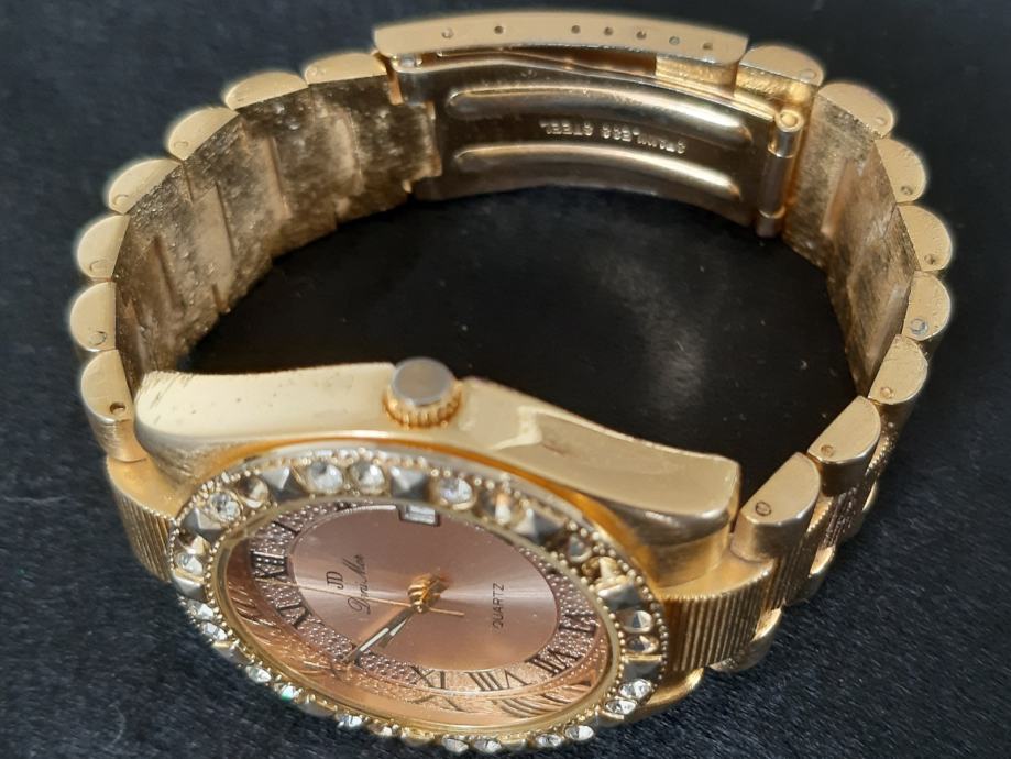 Montre JD Dani Mor Couleur Or - Occasion, Bracelet Et Boîtier Dorés, Montre De Style Tendance