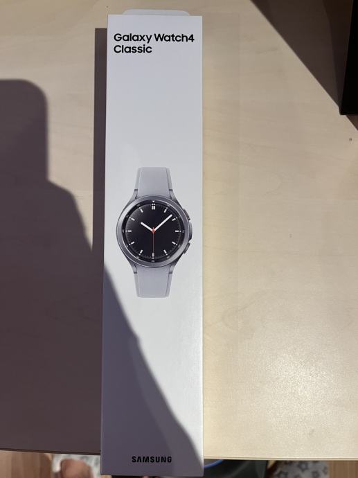 pametna ura Samsung galaxy Watch 4 Classic