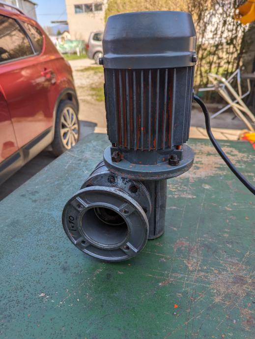 motor z reduktorjem, reduktor