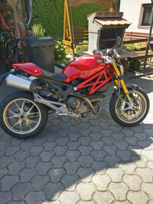 Ducati 1100 s 1100 cm3, 2009 l.