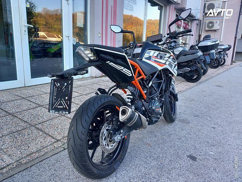 KTM DUKE 125, 2018 l.