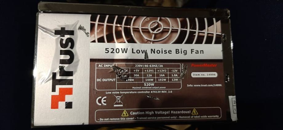 520W Trust low noise napajalnik