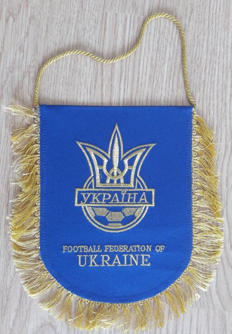 Zastavica Nogometna zveza Ukrajine 18x20cm