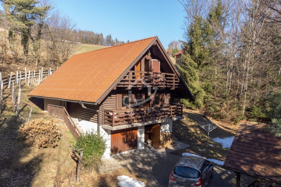 Hiša (200m2) - Slivniško Pohorje, 1264 m2 parcela (prodaja)