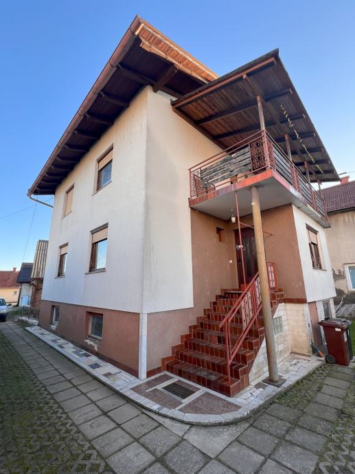 Hiša + dodatno zazidljivo zemljišče + garaža (Brezje, Maribor) (prodaja)