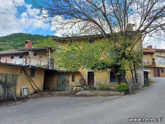 Hiša // Hiša potrebna prenove - Šmarje, 80.000,00 € (prodaja)