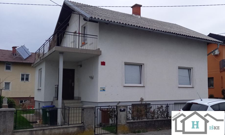 Hiša; Maribor - Brezje - 194,1m2 - parcela - 572m2 (prodaja)