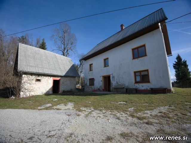 Hiša - Prapetno Brdo, 110.000,00 € (prodaja)