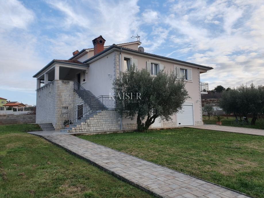 Istra - Vrsar, družinska hiša z dvoriščem 743 m2 (prodaja)