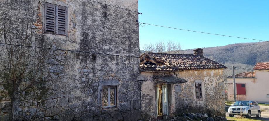 LANIŠĆE, PODGAĆE - Istrska kamnita hiša (prodaja)