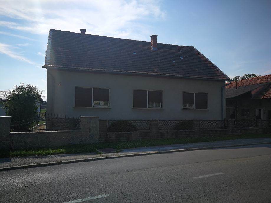 Lokacija hiše: Černelavci ;Gorička ulica 81 visokopritlična, 135.00 m2 (prodaja)