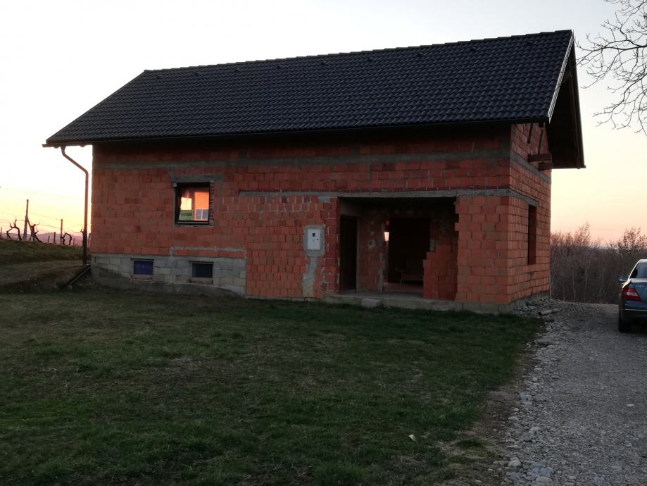 Lokacija hiše: Gabrnik, pritlična, 140.00 m2 (prodaja)