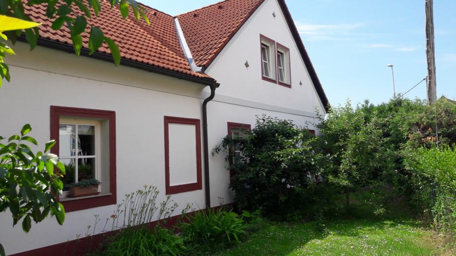 Lokacija hiše: Krško, enonadstropna, 284.00 m2 (oddaja)