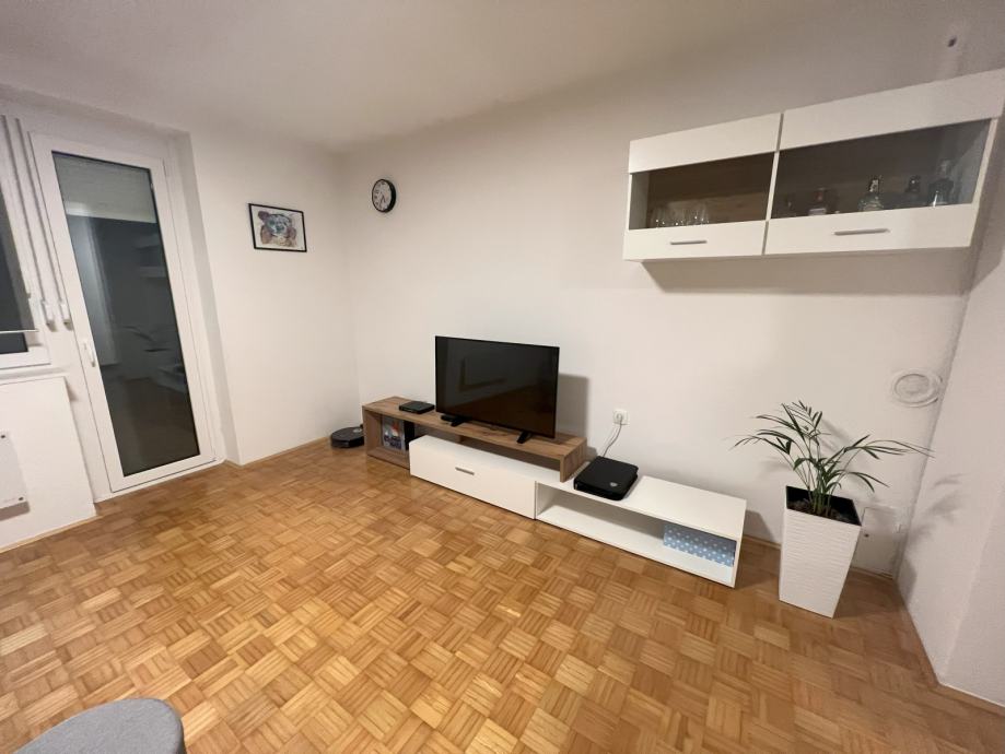 Oddam polno opremljeno 2-sobno stanovanje v Murski Soboti, 62.00 m2 (oddaja)