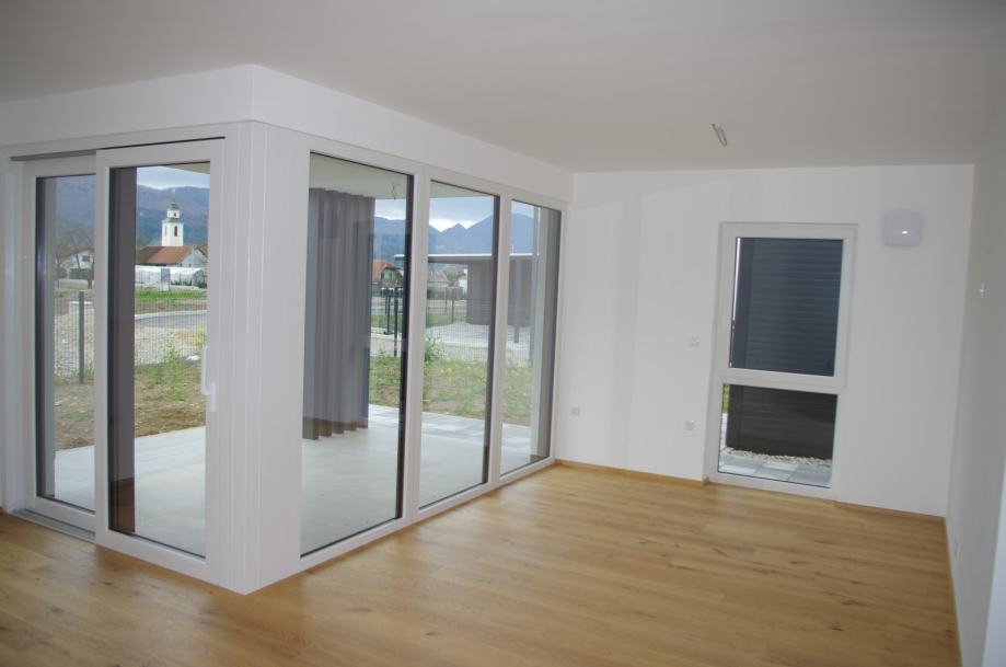 Lokacija stanovanja: Šentrupert, 92.00 m2 + atrij + P 250m2 (prodaja)