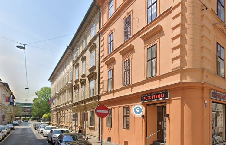 Lokacija stanovanja: Stara Ljubljana, Beethovnova 112.70 m2 (prodaja)