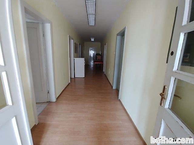 Poslovni prostori Goriška, Dobrovo v Brdih, ostalo, 632 m2 , prodam (prodaja)