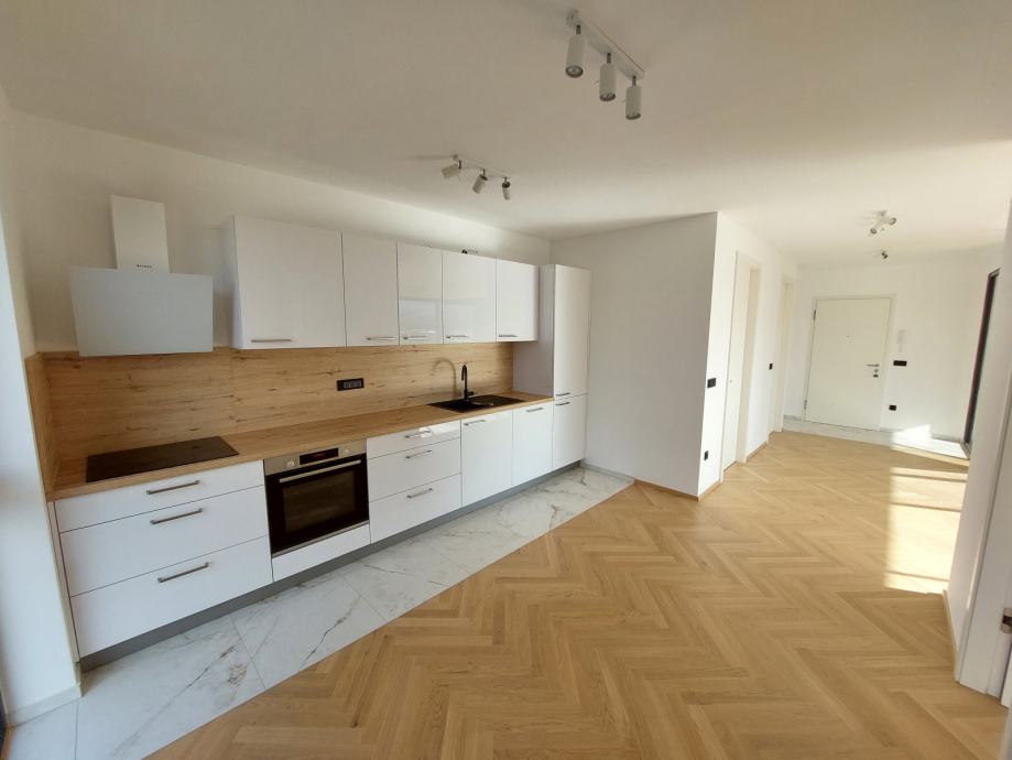 NOVO PREMIUM PAMETNO STANOVANJE REZIDENCA SUNSET ELITE MARIBOR (oddaja)