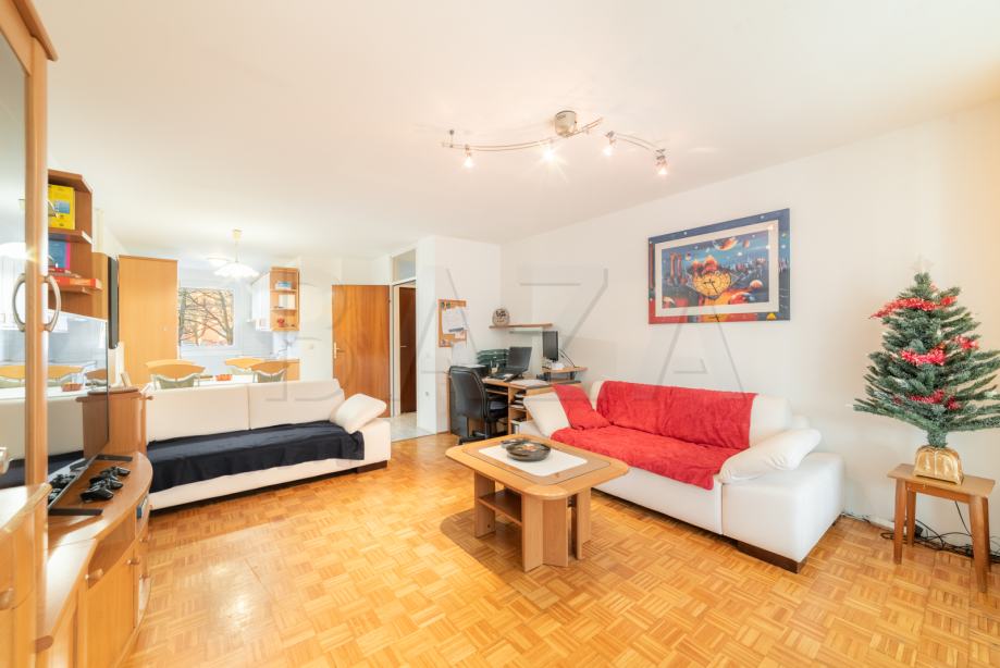 Prodaja, stanovanje, 2-sobno: KRANJ, 65.8 m2 (prodaja)