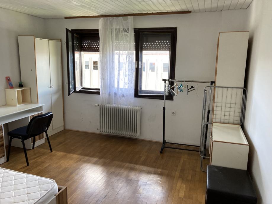 Sobi za Bežigradom, Tolstojeva ulica 53, 1000 Ljublajana (oddaja)