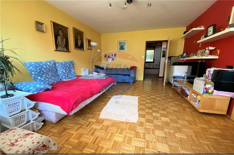 Stanovanje: 4 sobno stanovanje v Fužinah (prodaja)