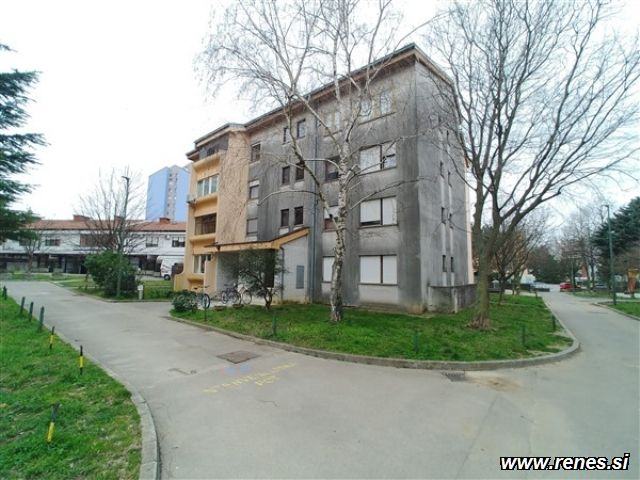 Stanovanje // Dvosobno stanovanje - Nova Gorica - Kare 8, 112.000,00 € (prodaja)