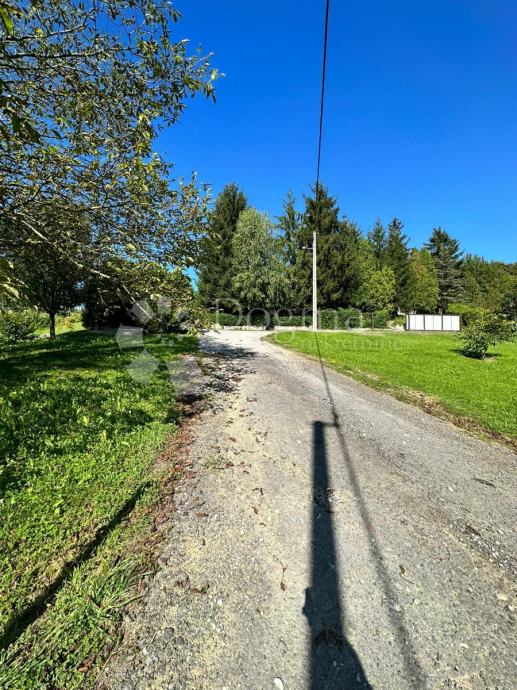 Zemljišče Gornji Kneginec, 1.474m2