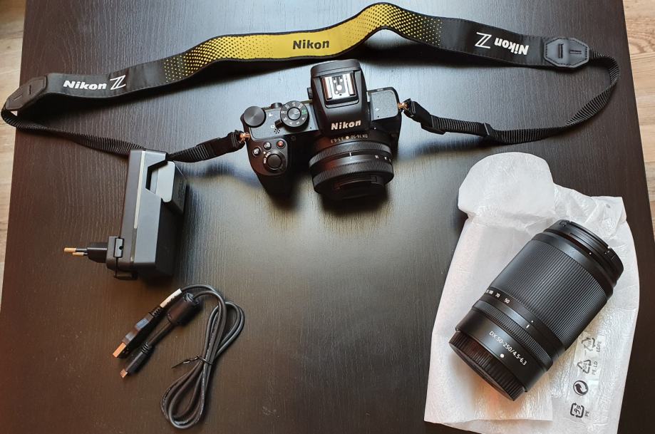 Nikon Z50 fotoaparat + objektiva 16-50 VR in 50-250 VR, kot NOV!