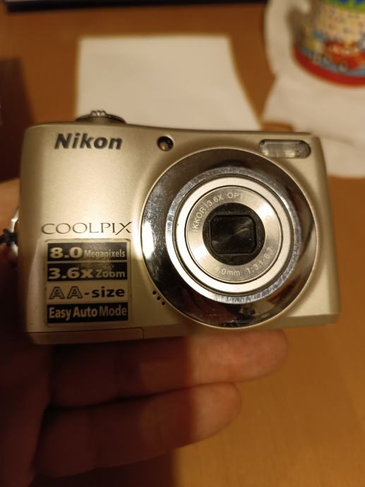 fotoaparat Nikon Coolpix