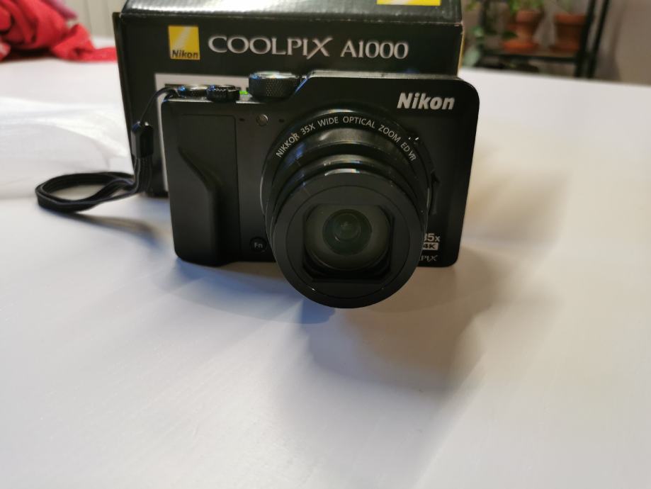 Kompaktni Fotoaparat Nikon Coolpix A1000