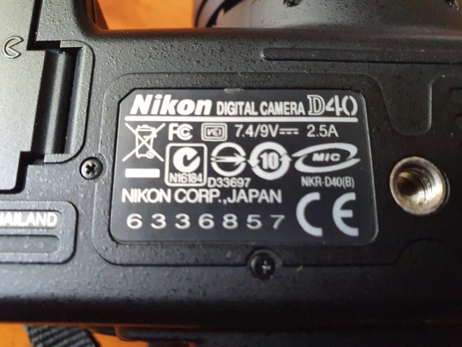 Fotoaparat Nikon D40