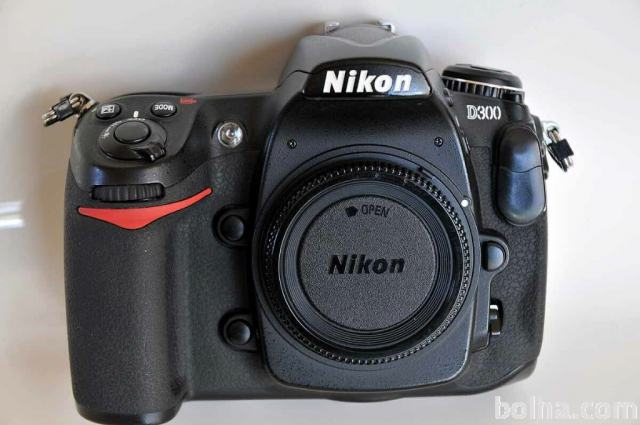Nikon D300 - odlično ohranjen 10k klikov