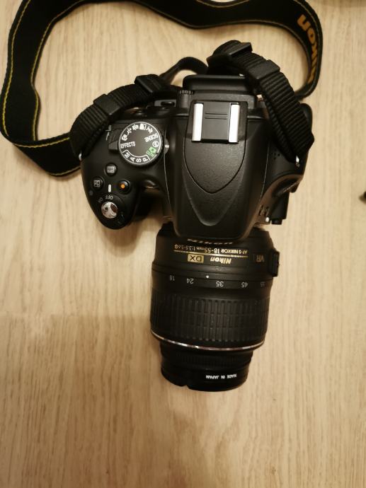 Nikon D5100 z veliko opreme