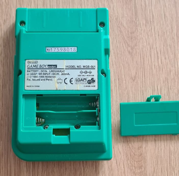 Gameboy Pocket Power Switch Question : Gameboy - Foto 3