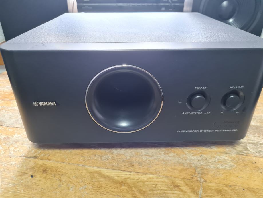 YAMAHA YSTFSW050, aktivni subwoofer