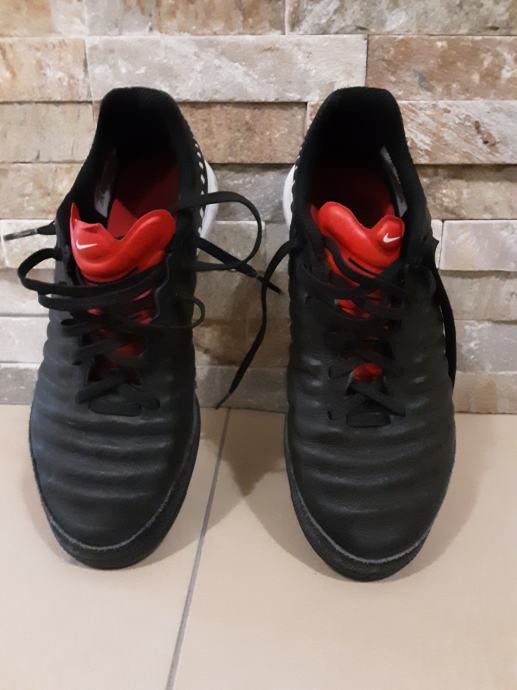 nike tiempo 39