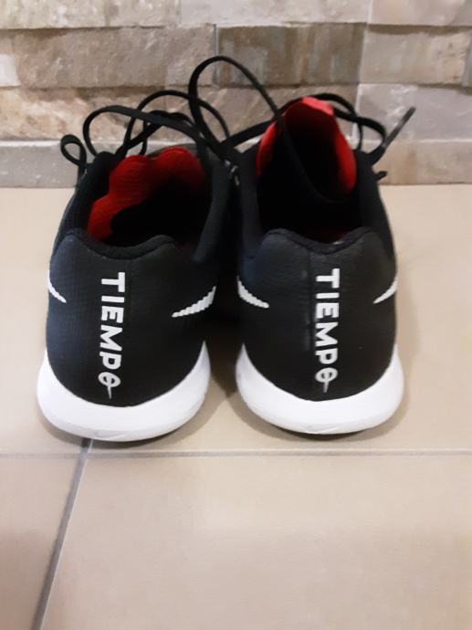 nike tiempo 39
