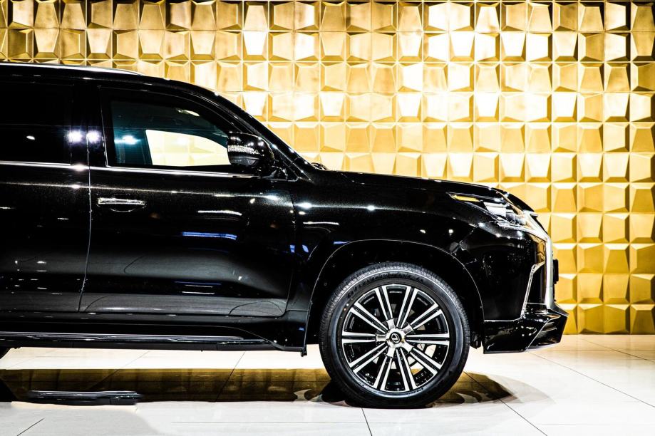 Lexus lx 570 superior