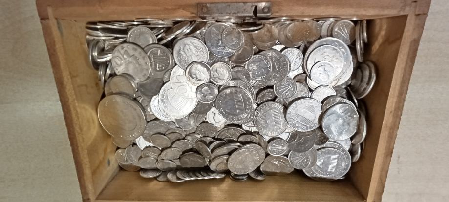 LaZooRo: LOT 2 kili kg srebrnikov, srebrnih kovancev - srebro