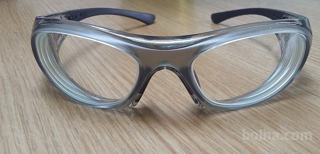 Dioptrijska očala za laboratorij