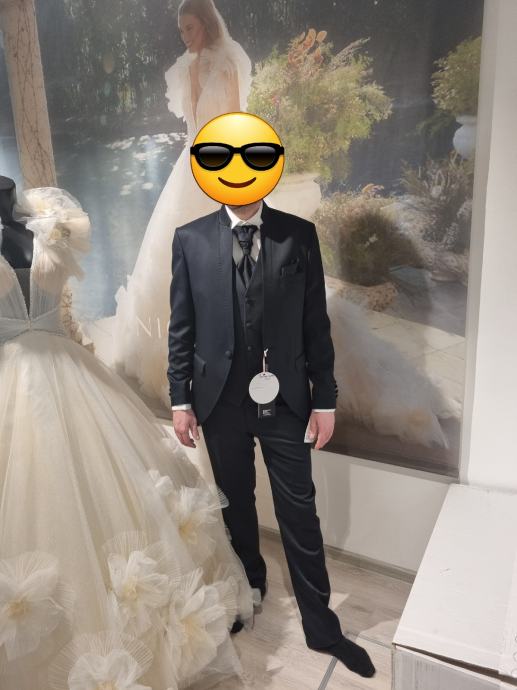 Moška poročna-svečana obleka
