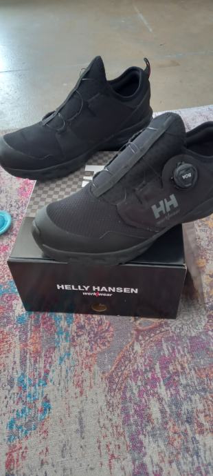 čevlji helly hansen