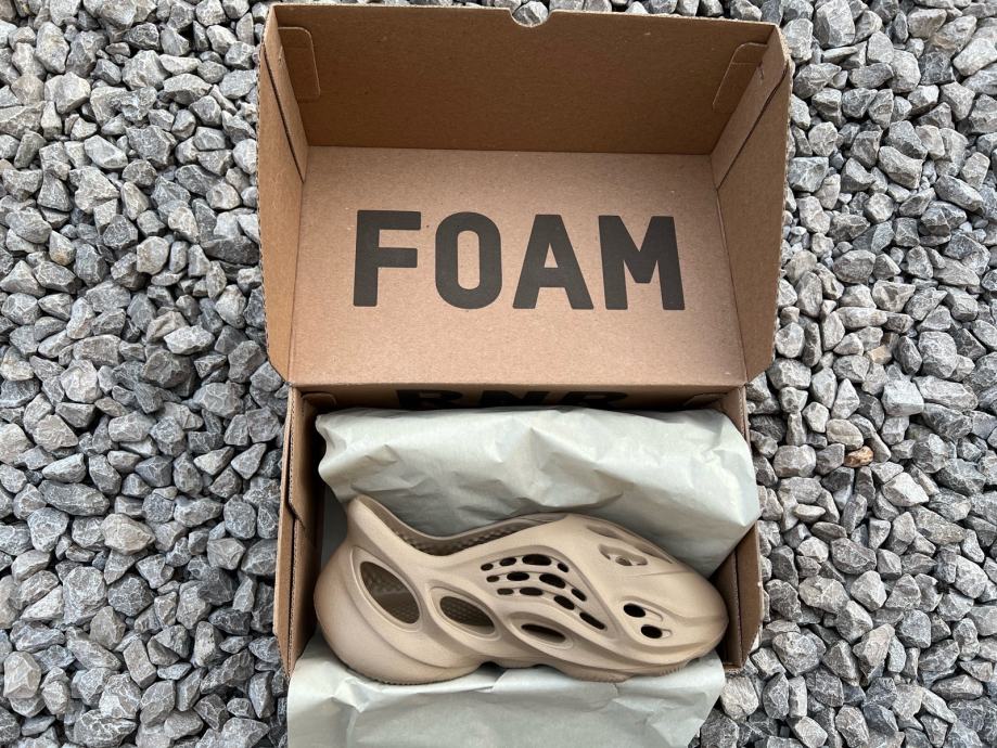 adidas Yeezy Foam Runner Mist