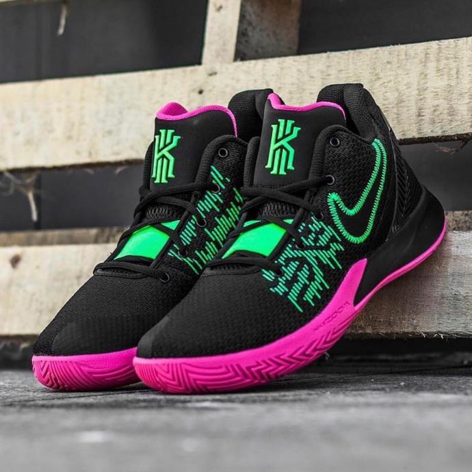nike kyrie 2 rose