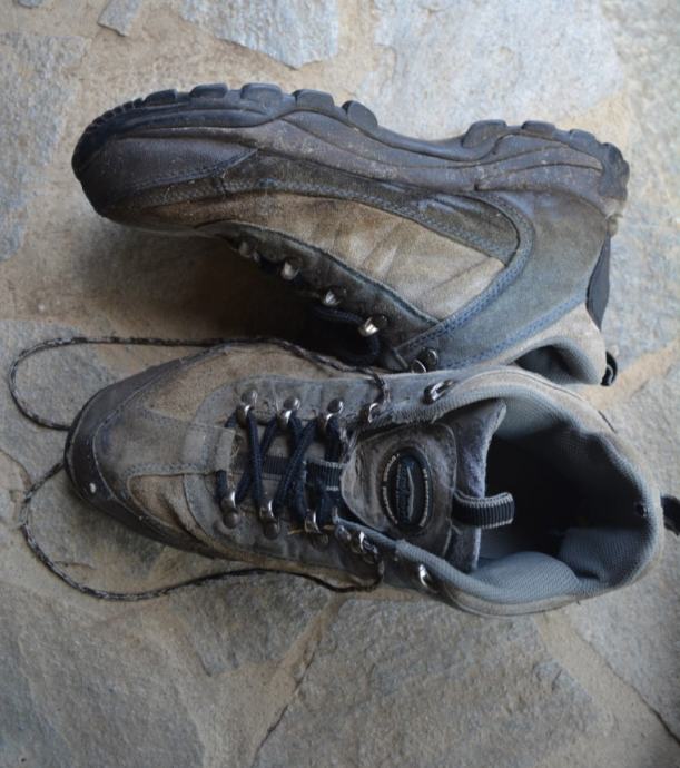 Moški čevlji za pohodništvo Kilimanjaro naprodaj po simbolični ceni