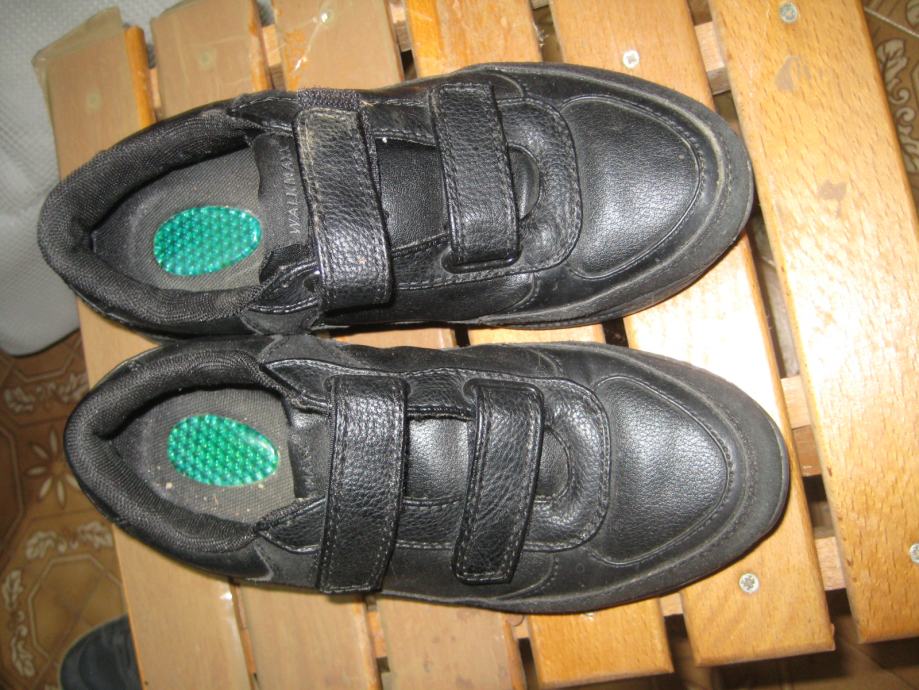 Pohodni čevlji-črni, WALKMAXX, ST.36