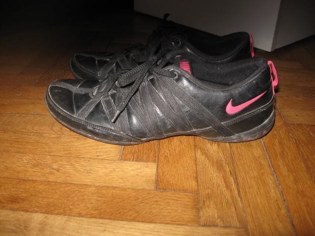 športni čevlji Nike air št.40